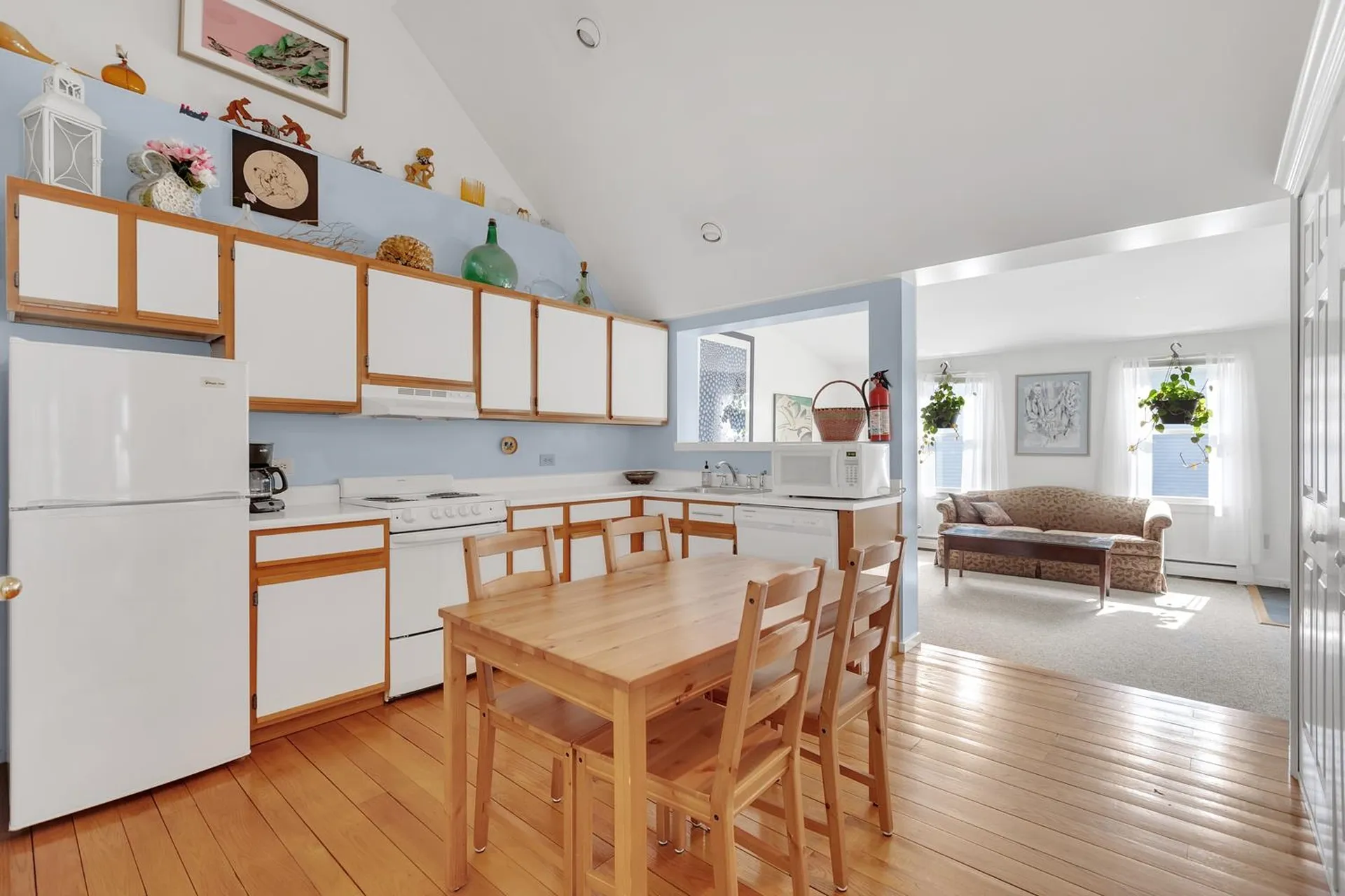 31 Pleasant Street Ludlow VT 05149