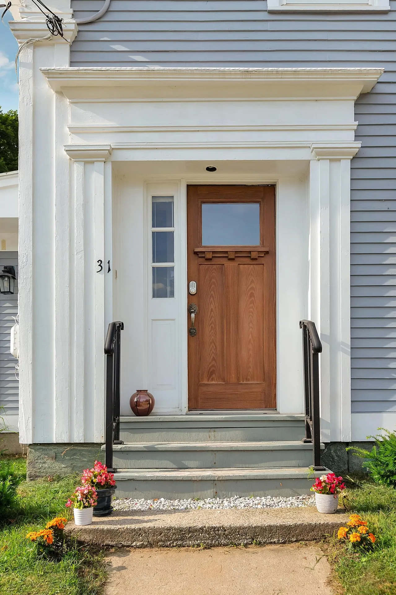 31 Pleasant Street Ludlow VT 05149