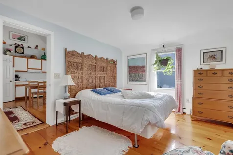 31 Pleasant Street Ludlow VT 05149