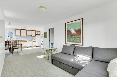 31 Pleasant Street Ludlow VT 05149