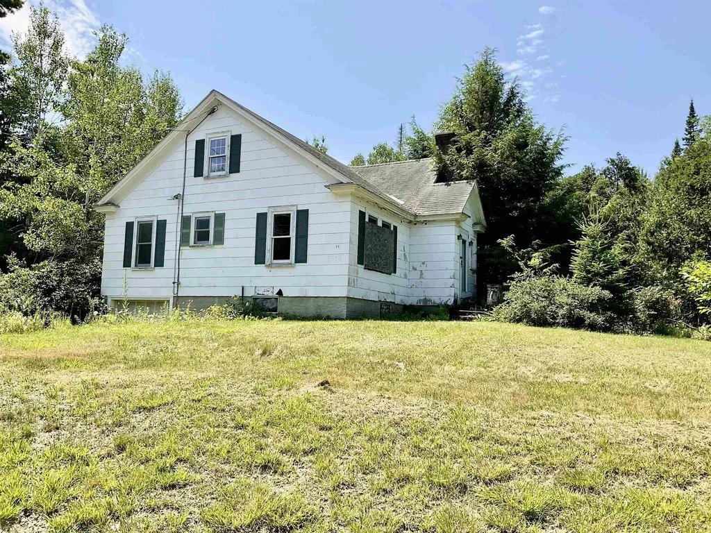 592 Eaton Road Conway NH 03818