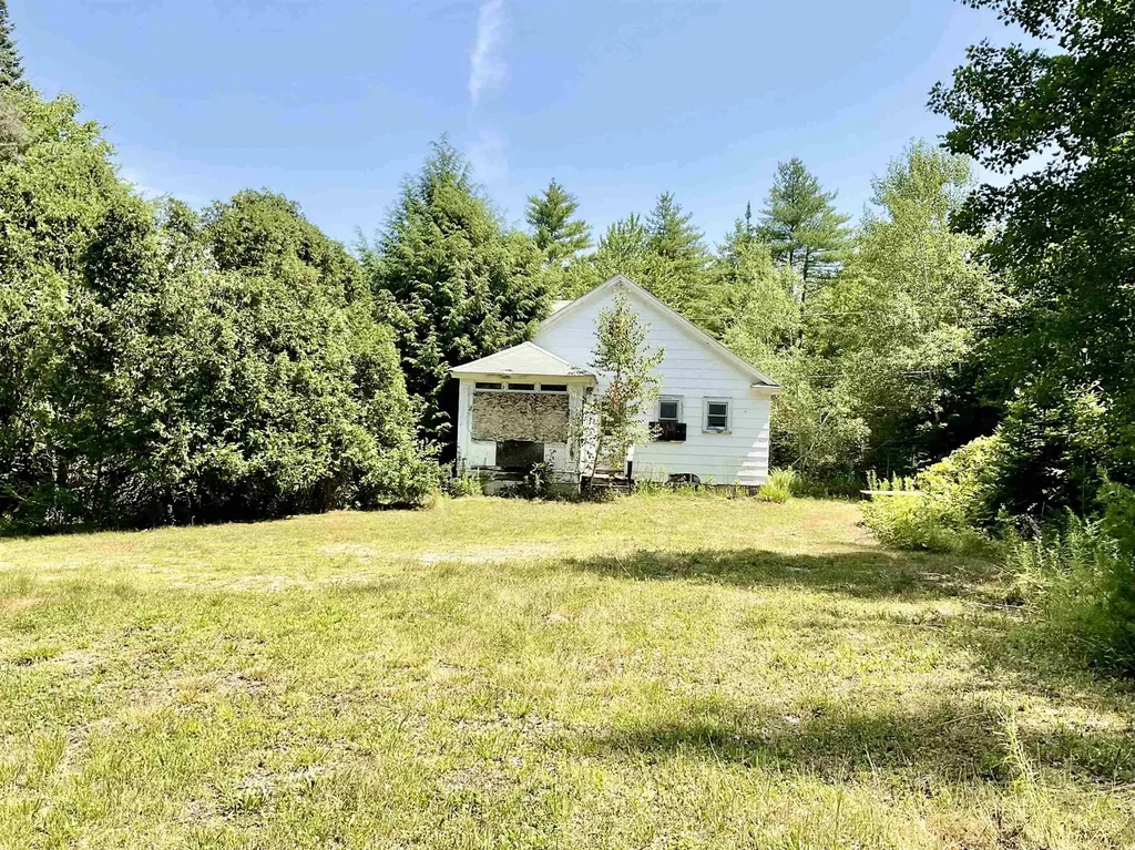 592 Eaton Road Conway NH 03818