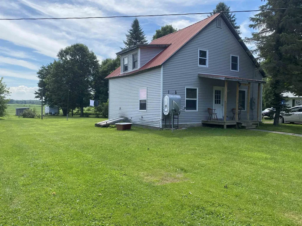 54 Carle Street Alburgh VT 05440