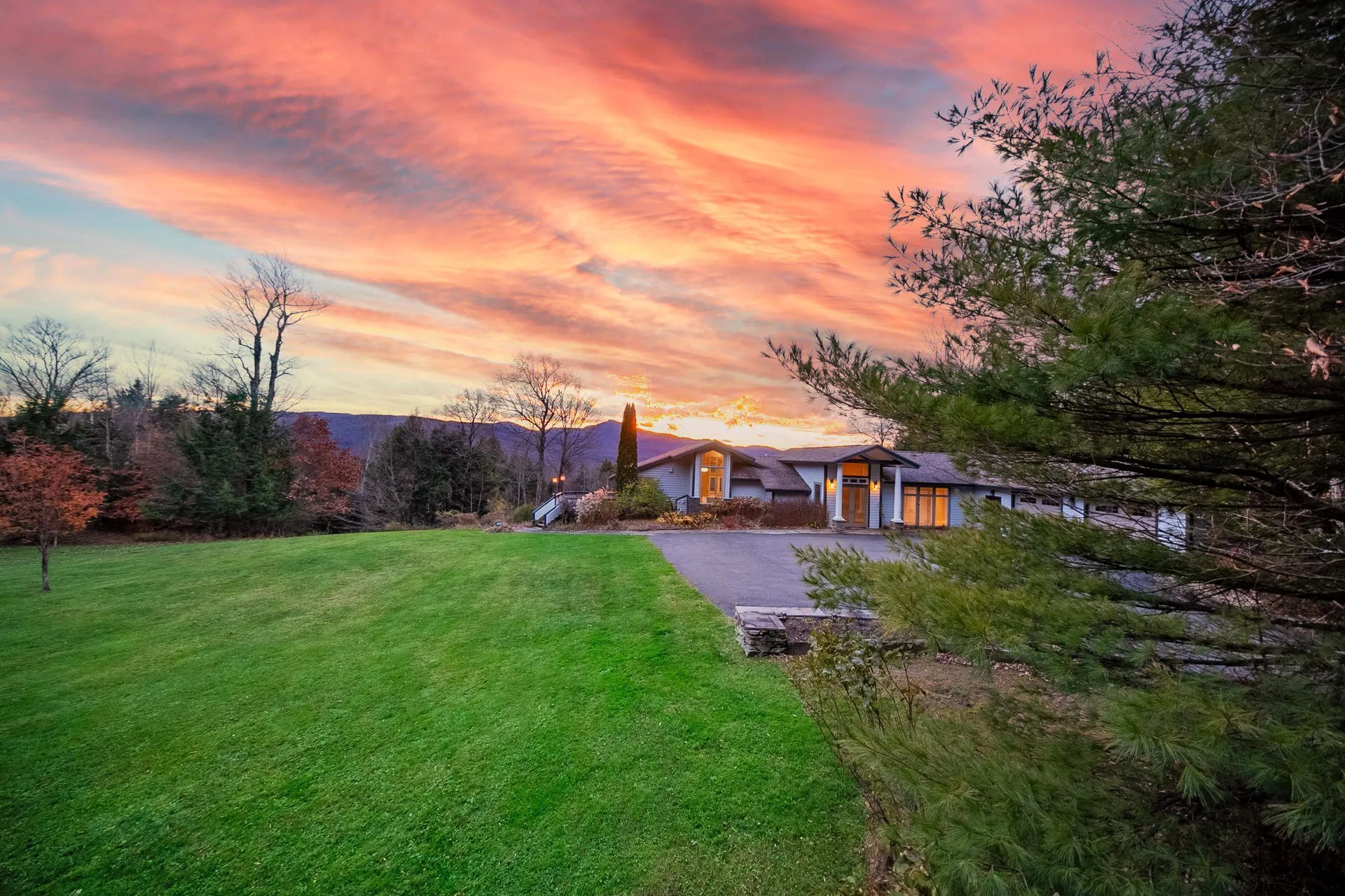 371 Lonesome Trail Waterbury VT 05676