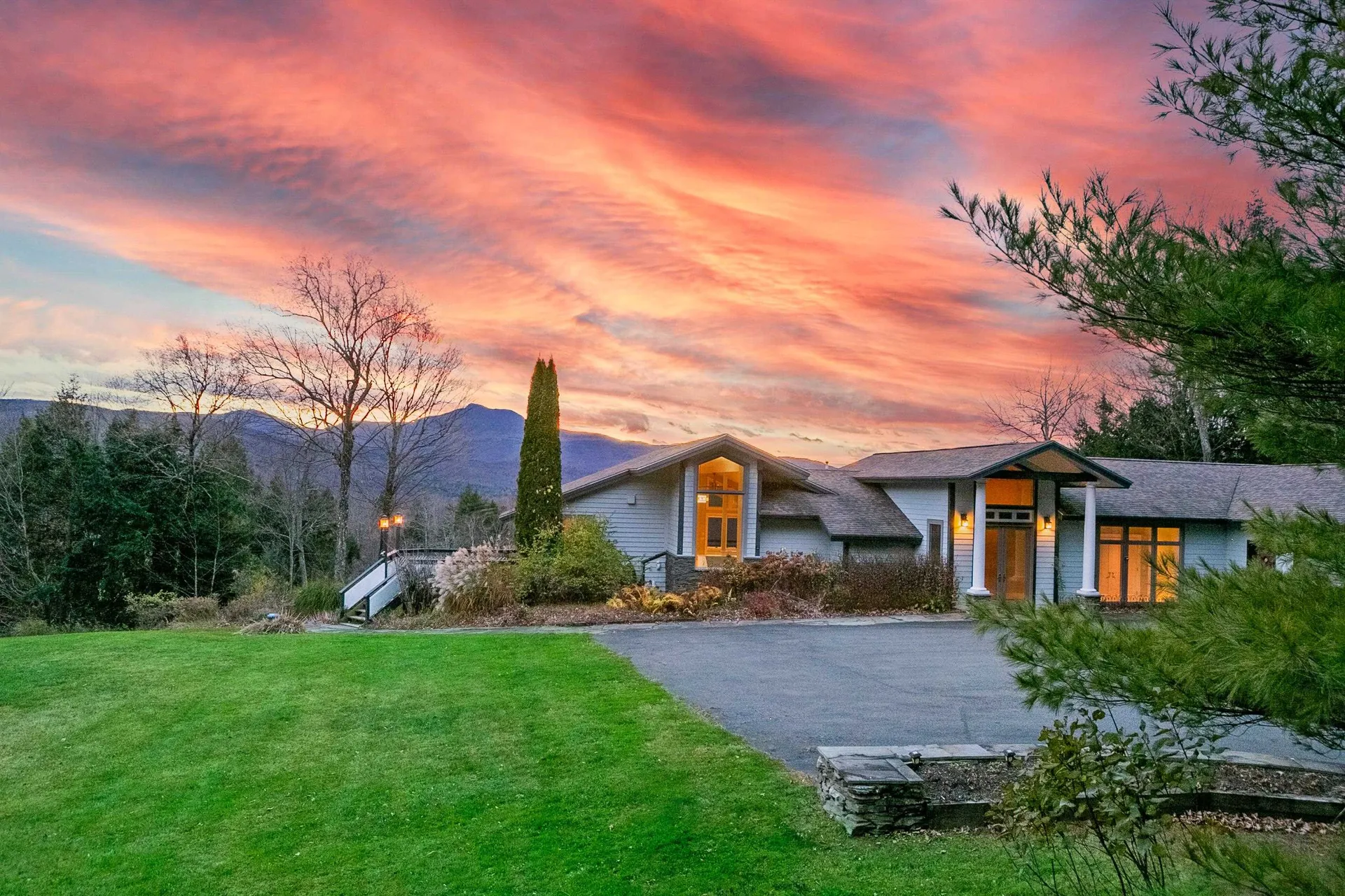 371 Lonesome Trail Waterbury VT 05676