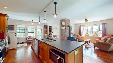 484 Halladay Road Middlebury VT 05753