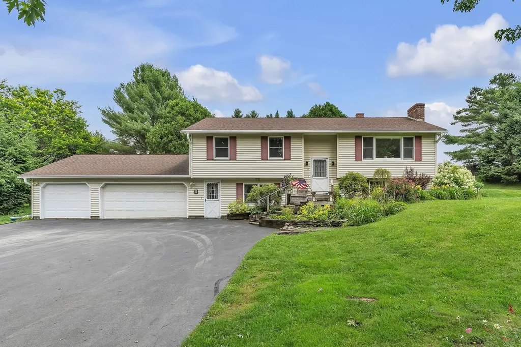 11 Birchwood Park Drive Barre Town VT 05641
