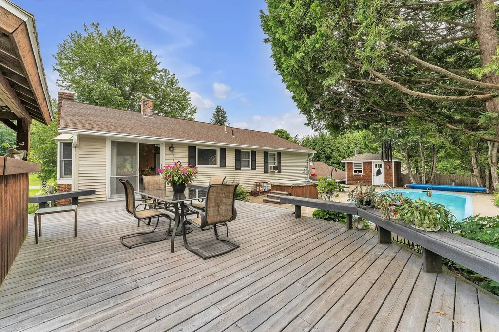 11 Birchwood Park Drive Barre Town VT 05641