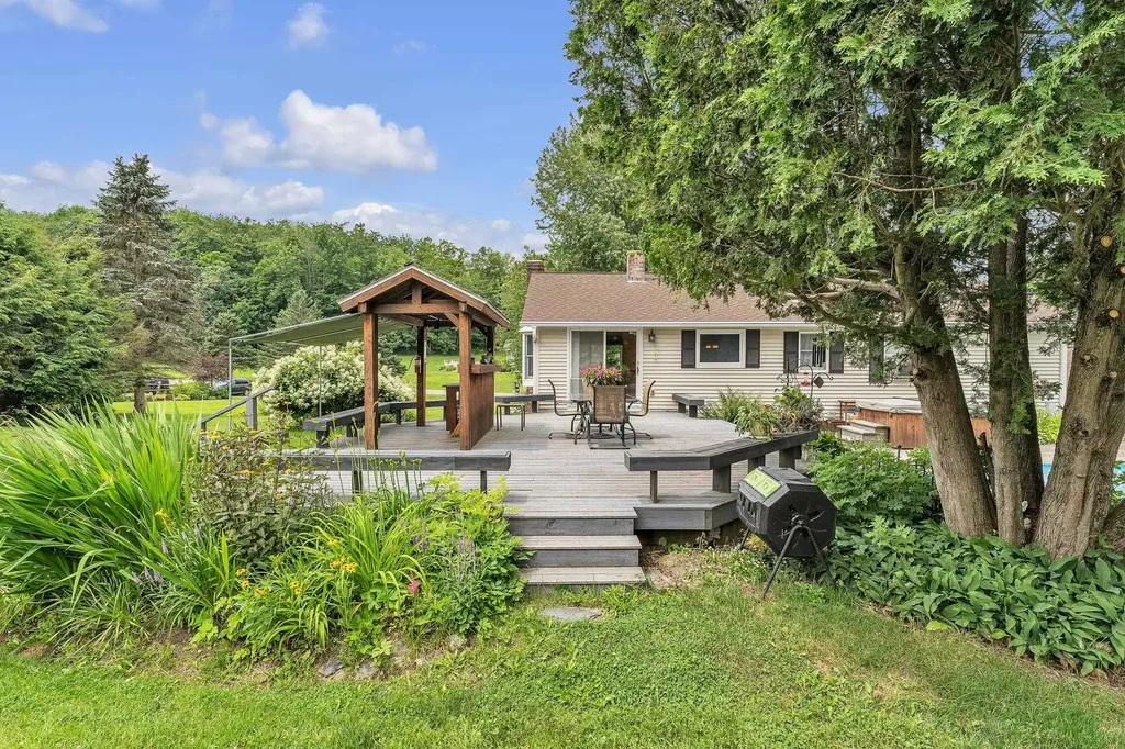 11 Birchwood Park Drive Barre Town VT 05641