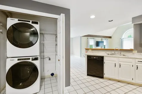 18 West Ridge Drive Peterborough NH 03458