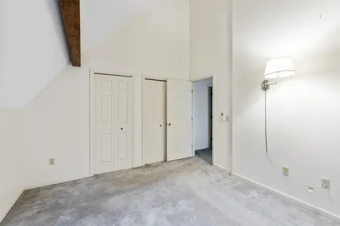 18 West Ridge Drive Peterborough NH 03458