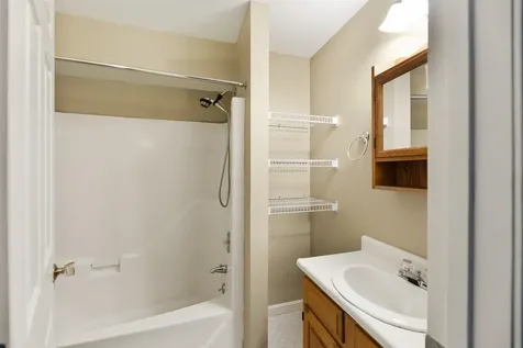 18 West Ridge Drive Peterborough NH 03458