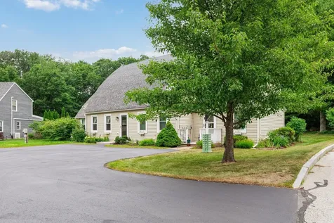 18 West Ridge Drive Peterborough NH 03458