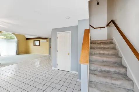 18 West Ridge Drive Peterborough NH 03458