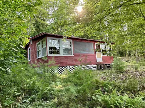 5 Leland Road Effingham NH 03882
