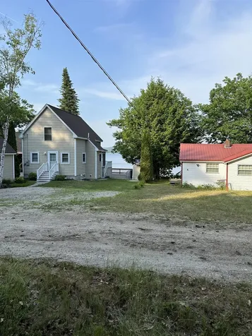 5 Leland Road Effingham NH 03882
