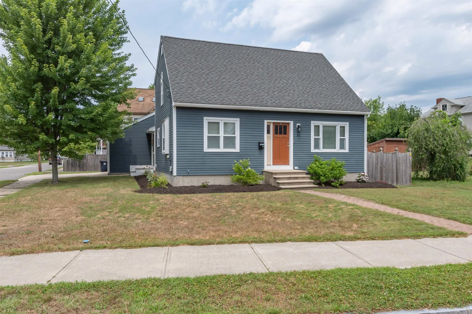 53 Haines Street Nashua NH 03060