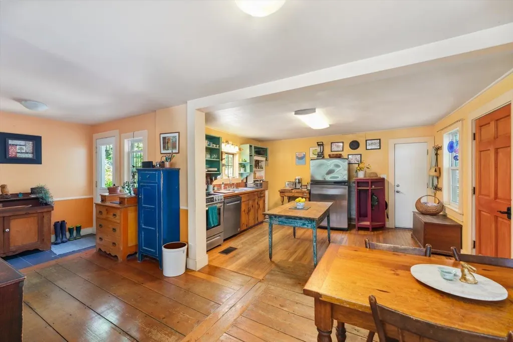 203 Chesham Road Harrisville NH 03450