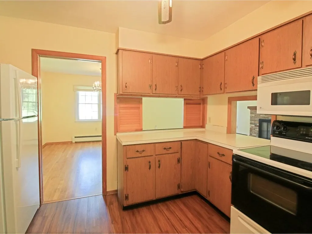 95 Grove Lane Shelburne VT 05482