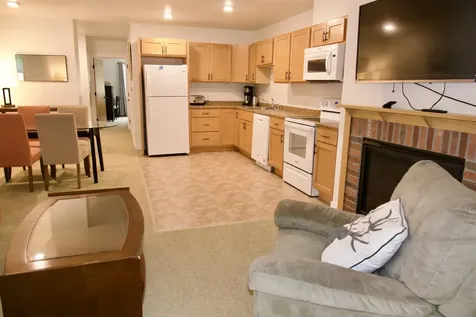 251 Mountainside Drive Warren VT 05674