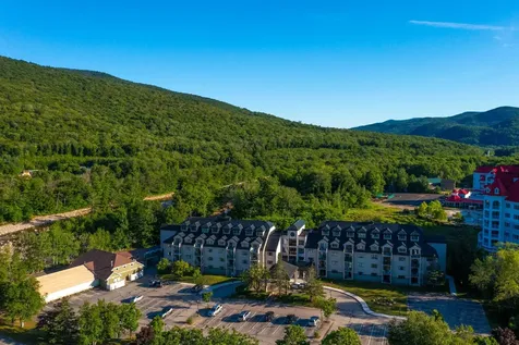 48 Cooper Memorial Drive Lincoln NH 03251