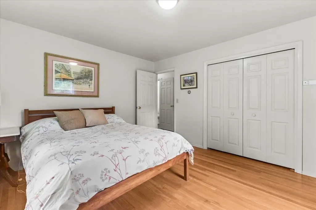 196 Pinehurst Drive Shelburne VT 05482