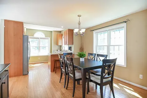 34 Drakes Landing Hampton NH 03842