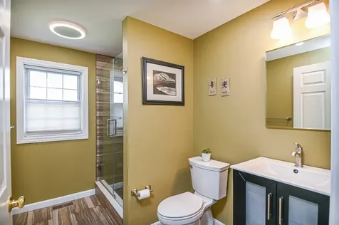 34 Drakes Landing Hampton NH 03842