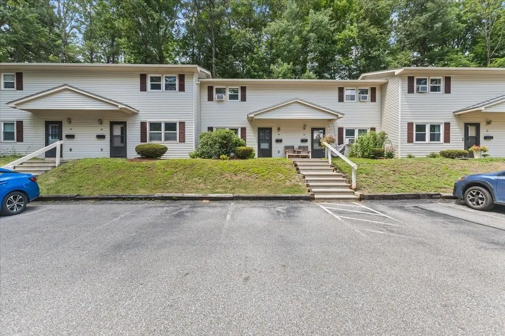 86 Pinecrest Drive Essex VT 05452