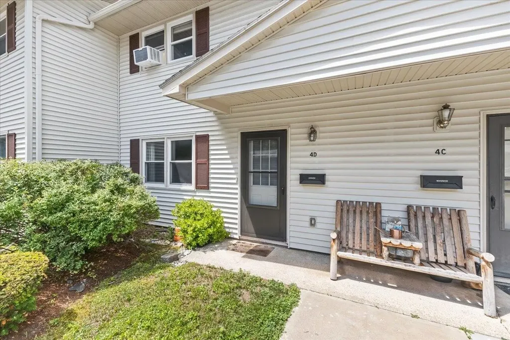 86 Pinecrest Drive Essex VT 05452