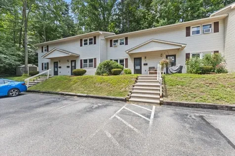 86 Pinecrest Drive Essex VT 05452