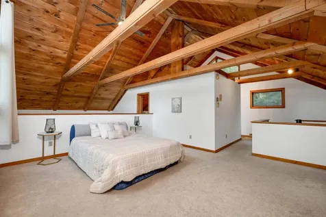5 Country Club Lane Plaistow NH 03865
