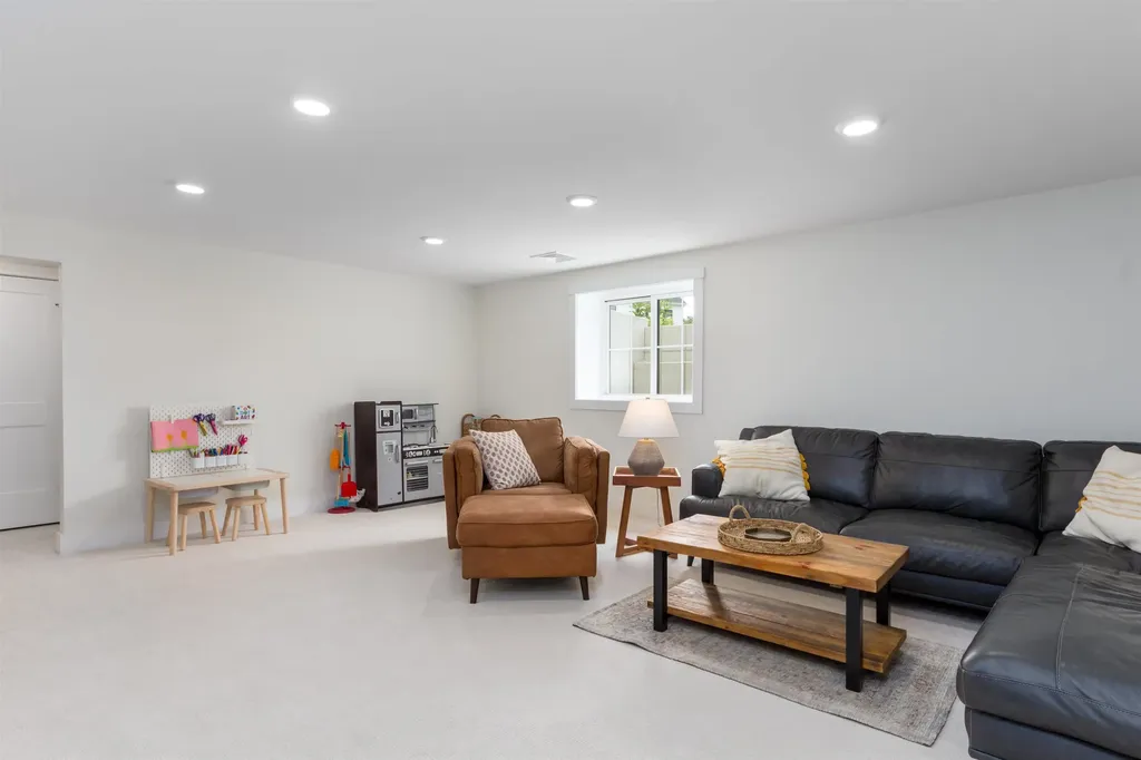191 Caspian Lane Shelburne VT 05482