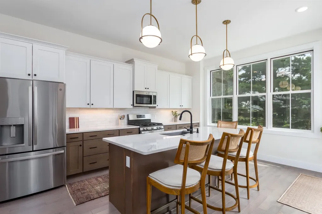 191 Caspian Lane Shelburne VT 05482