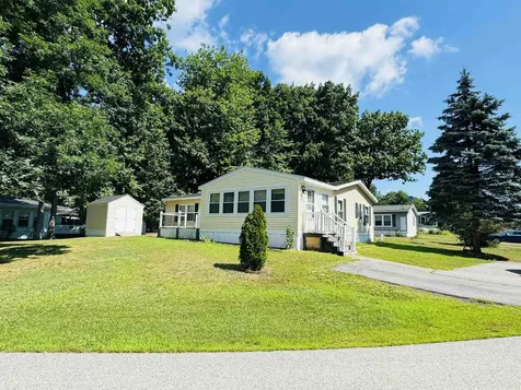 620 Sherwood Glen Somersworth NH 03878
