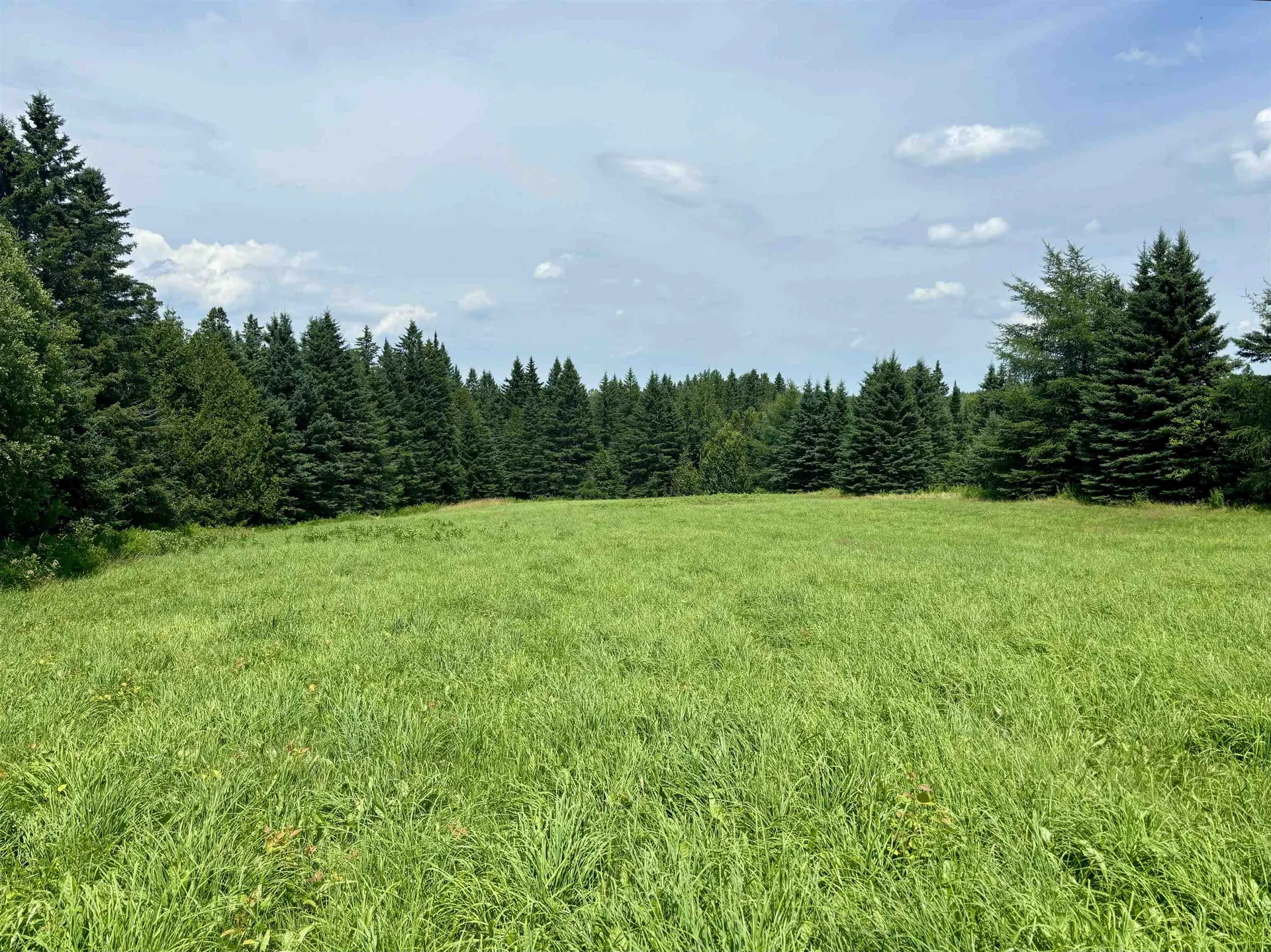 520 Prairie Road Holland VT 05830