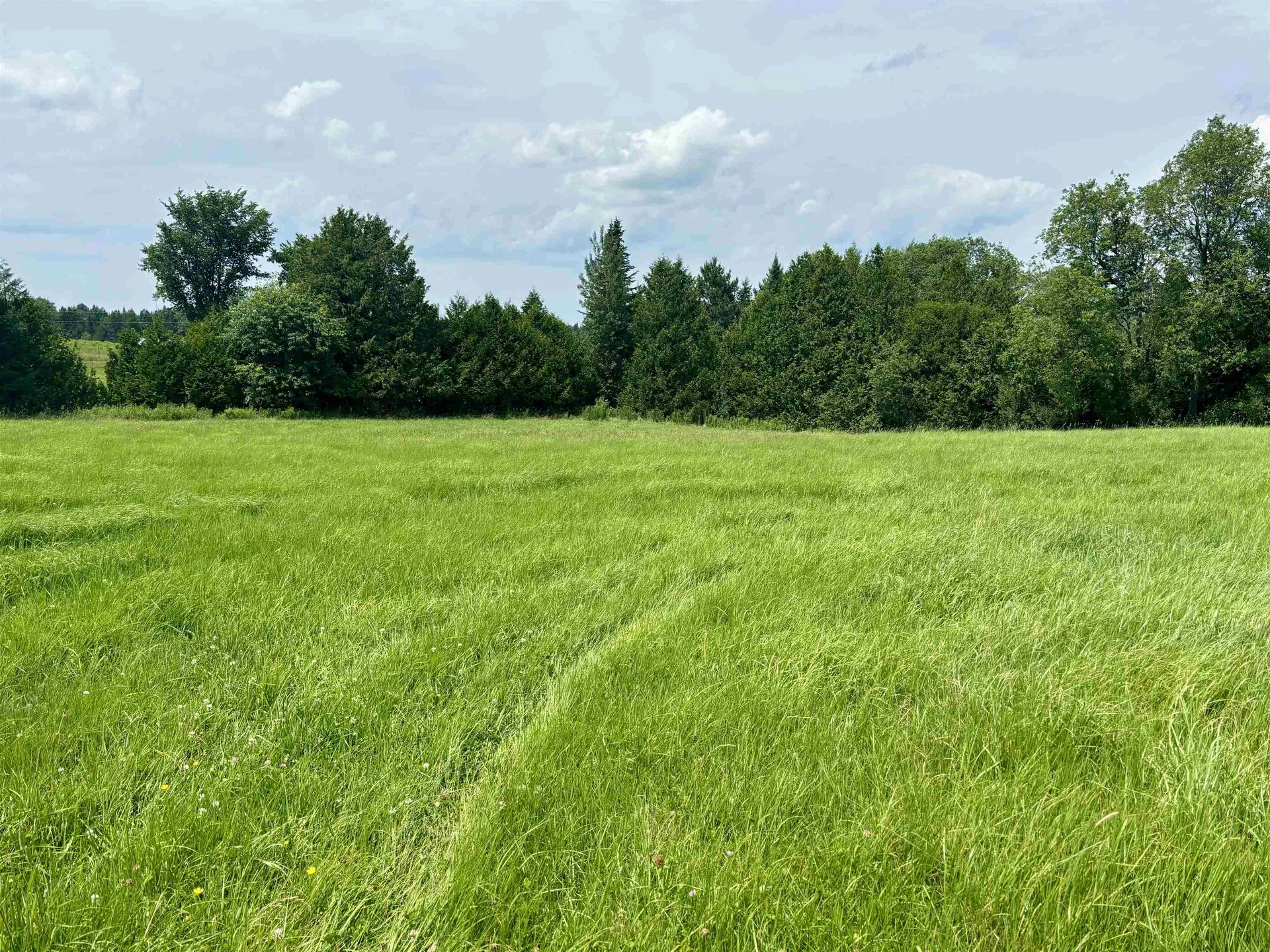 520 Prairie Road Holland VT 05830