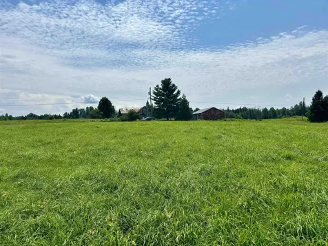 520 Prairie Road Holland VT 05830