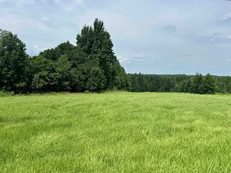 520 Prairie Road Holland VT 05830
