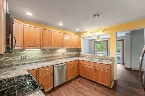 11 Spencer Lane Lee NH 03861