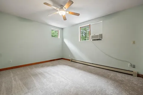 11 Spencer Lane Lee NH 03861