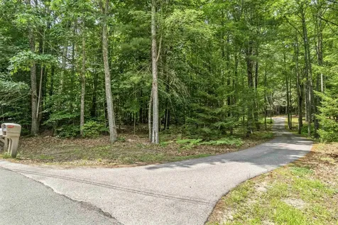 11 Spencer Lane Lee NH 03861