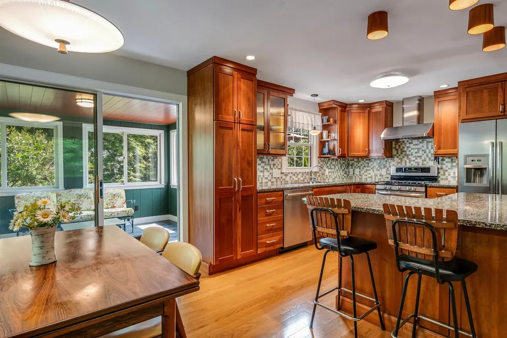 7 Prescott Lane New London NH 03257
