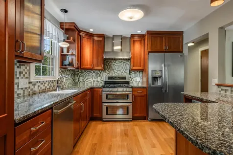 7 Prescott Lane New London NH 03257