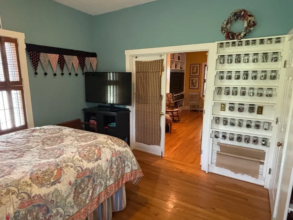 27 Cushing Street Dover NH 03820