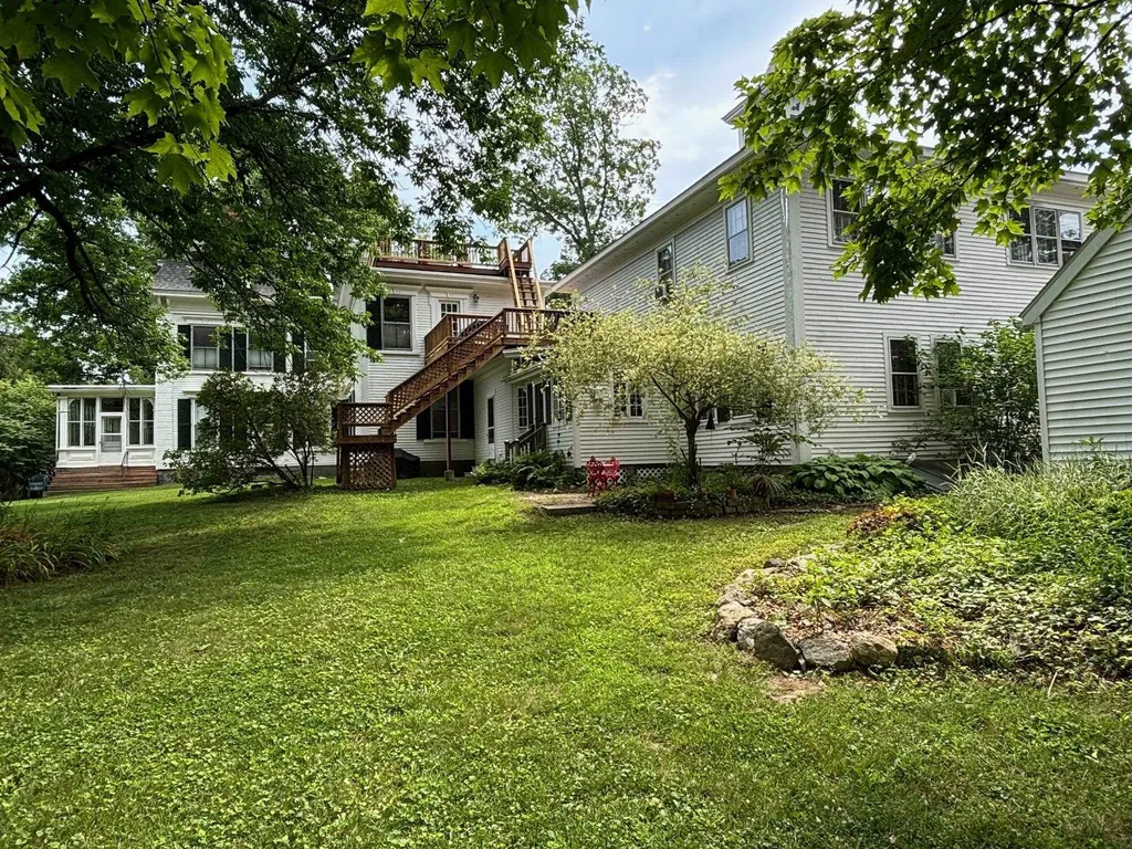 27 Cushing Street Dover NH 03820