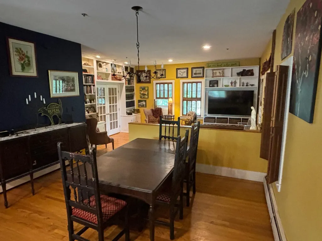 27 Cushing Street Dover NH 03820