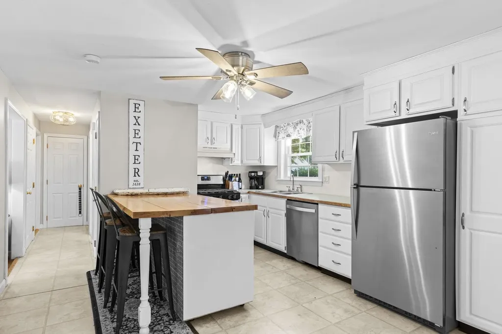 7 Tilton Avenue Exeter NH 03833