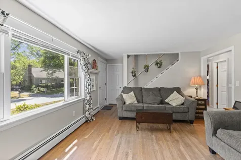 7 Tilton Avenue Exeter NH 03833