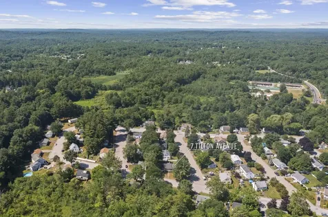7 Tilton Avenue Exeter NH 03833